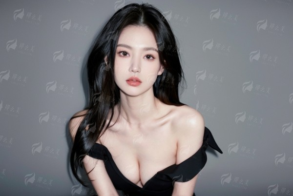 深圳源美丰下巴术后:闺蜜以为我只是瘦了